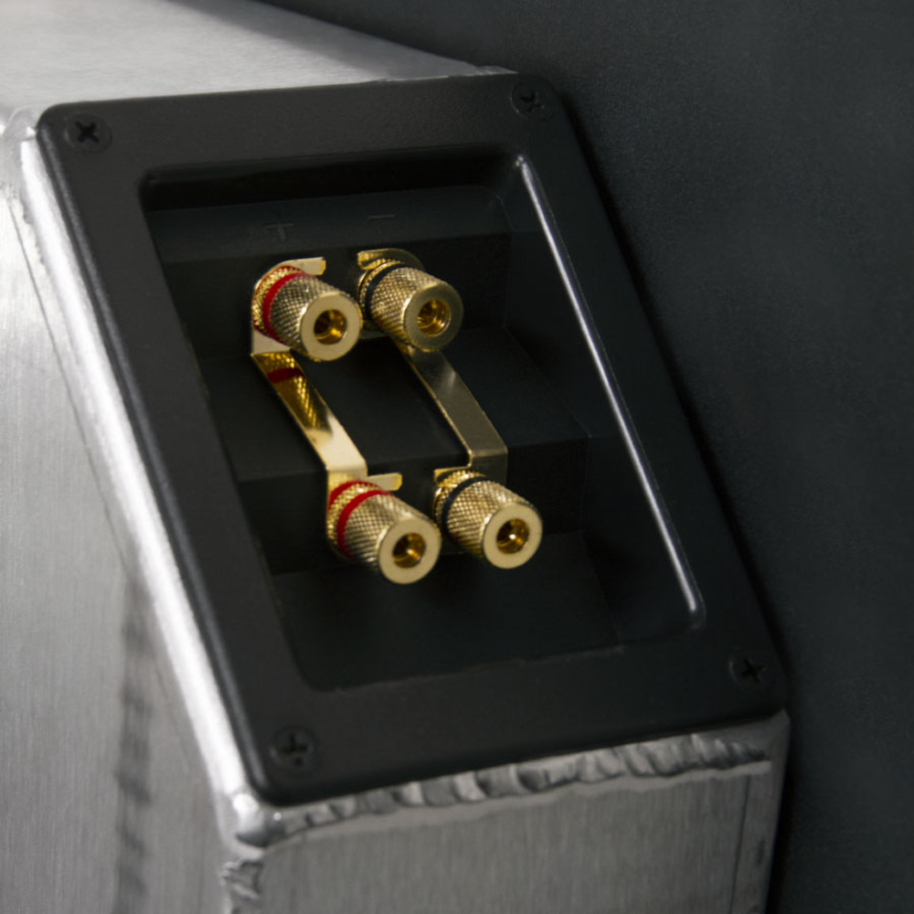 BE806 | 3-WAY, (2) 8", 1" X (4) HF ARRAY, LCR IN-WALL SPEAKER